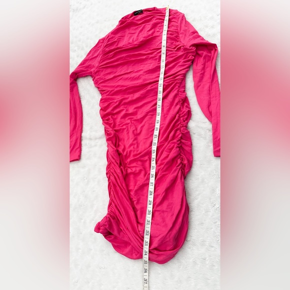 NWOT- Naked Wardrobe ruched long sleeve open back mini dress in raspberry - Picture 11 of 13